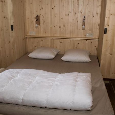 Camping Le Mouliat Hotel Moncrabeau Exterior photo